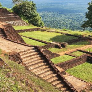 sigiriya-lion-rock